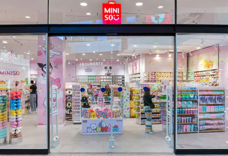 El gigante chino Miniso abrirá una tienda en el shopping Palmas del Pilar. 