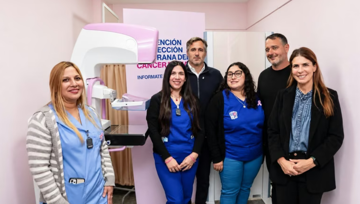 En el día de la concientización contra el cáncer de mama, el Hospital Sanguinetti sumó un mamógrafo